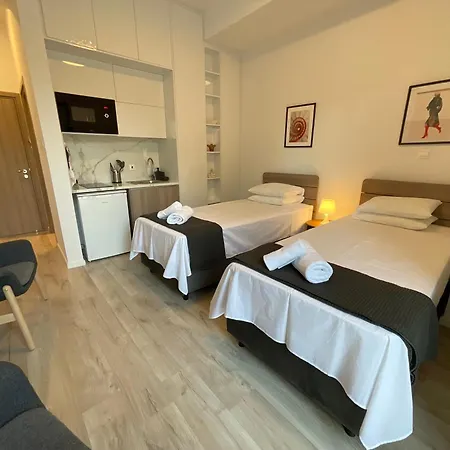 Le Voyageur By The Sea - Furnished * ラルナカ