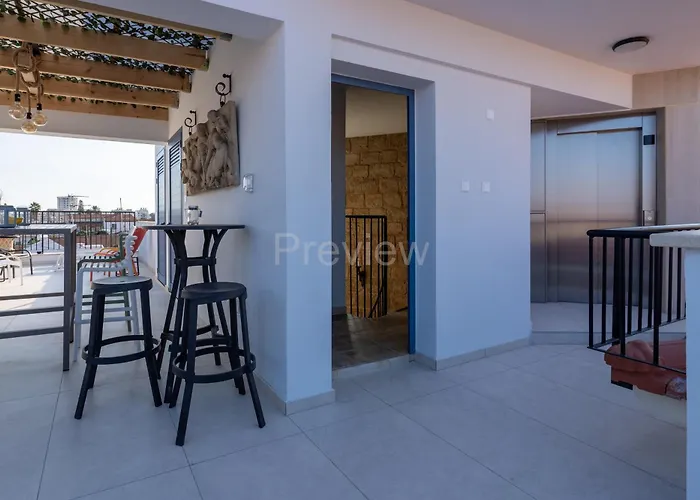 דירה Le Voyageur By The Sea - Furnished לרנקה