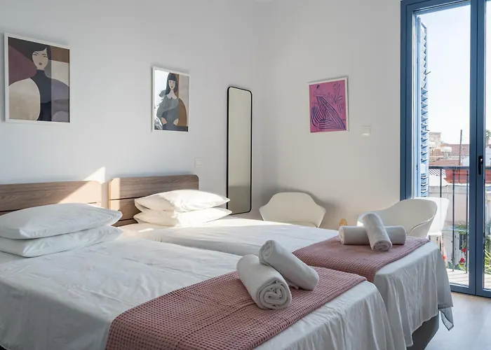 Le Voyageur By The Sea - Furnished דירה לרנקה