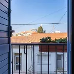 Le Voyageur By The Sea - Furnished شقة لارنكا